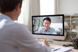 Evaluating supplier communication: assessing responsiveness, clarity, and professionalism for a smooth import process.