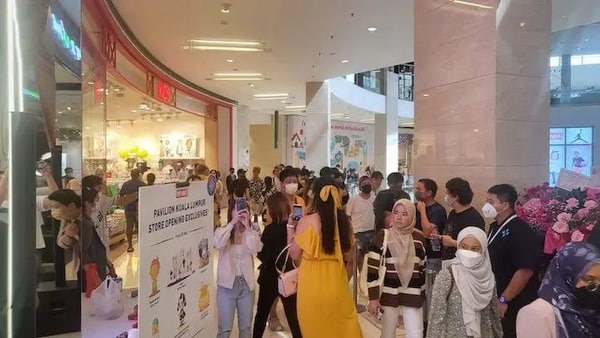 Pop Mart Labubu worldwide popularity